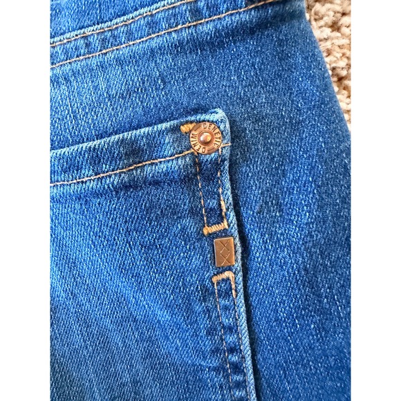 Genetic Los Angeles Hepburn High Rise Cropped Flare Jeans Medium Wash Raw Hem 29 - Picture 3 of 9